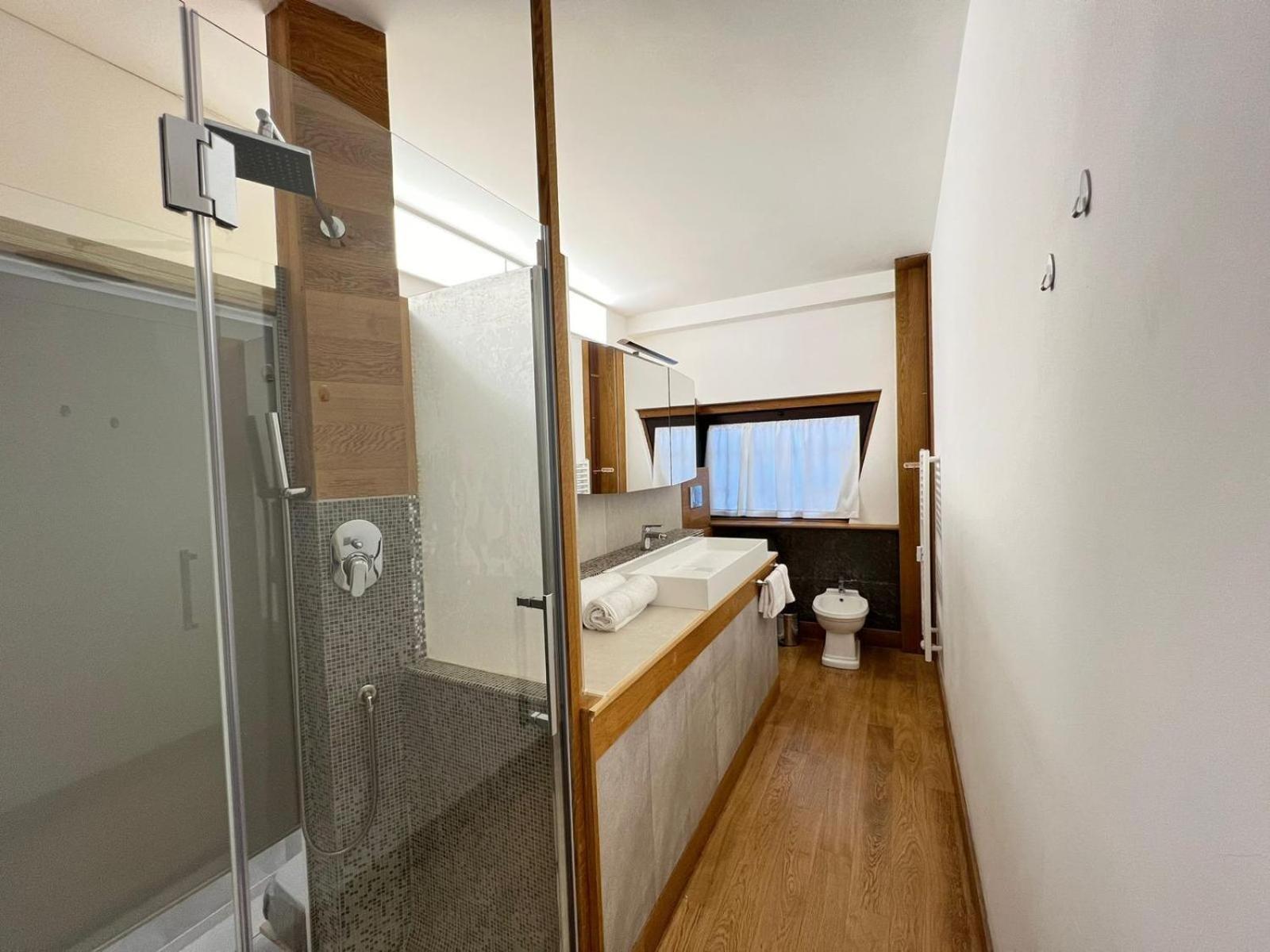 "R&P Apartment", Short Term Stay, Elegant Design, Bisceglie Metro Station, Easy For San Siro And Fiera Milano, Free Parking Extérieur photo
